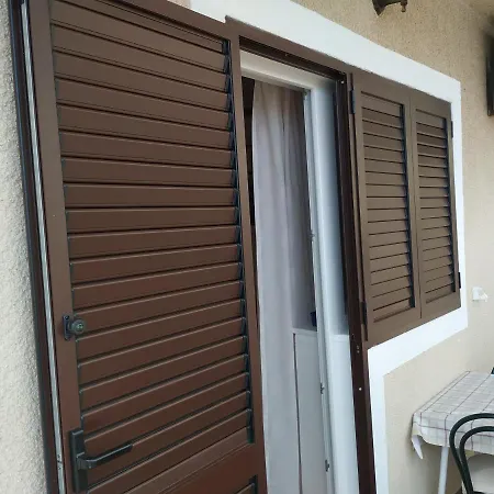 Apartament Pino