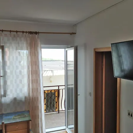 Pino Apartament Brela